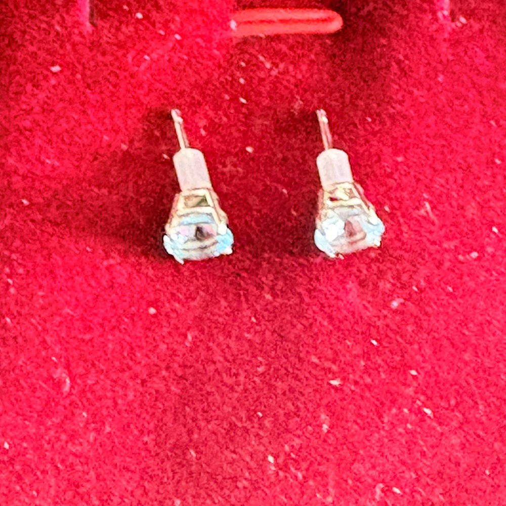 10K solid blue topaz genuine earrings - Picture 6 of 7